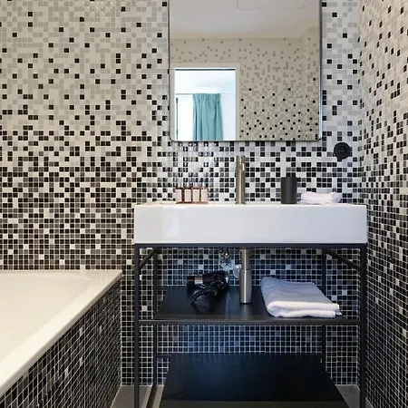 아파트호텔 My Maison In - Champ De Mars 4*