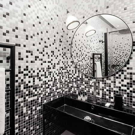 Apartahotel My Maison In - Champ De Mars 4*