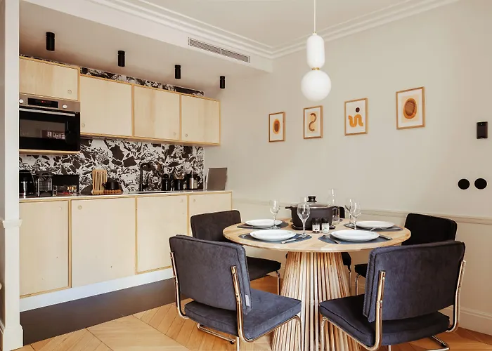 My Maison In - Champ De Mars Aparthotel Parigi