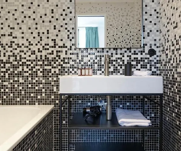 Ξενοδοχείο με διαμερίσματα My Maison In - Champ De Mars 4*